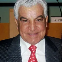 زاهي حواس