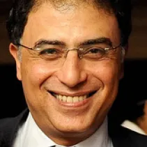 اشرف العشماوي