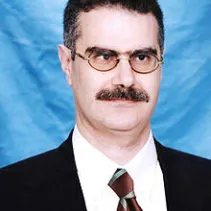 أشرف غريب