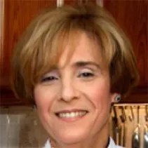 حورية زنون