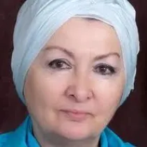 زينب عبد العزيز